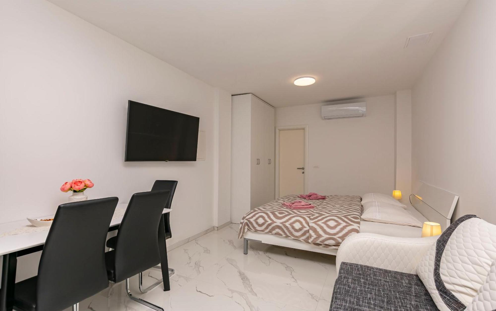 Apartment Ivano Dugi Rat Exterior photo